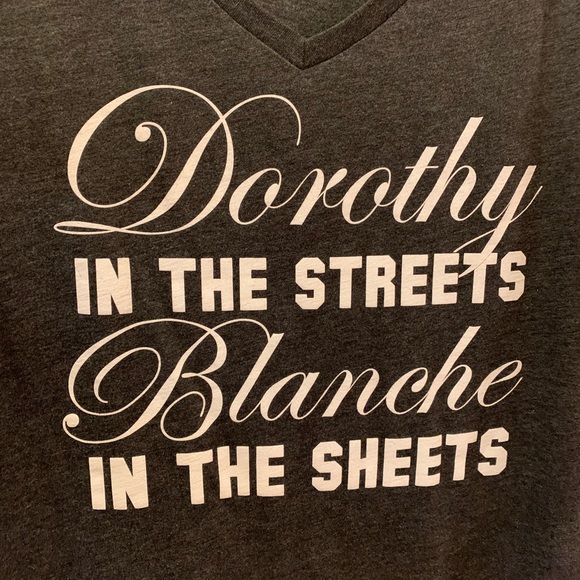 torrid Tops - Plus graphic tee.